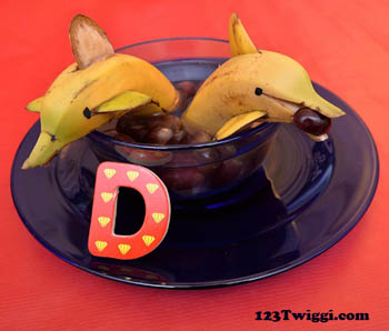 Banana Dolphin Snack Idea 